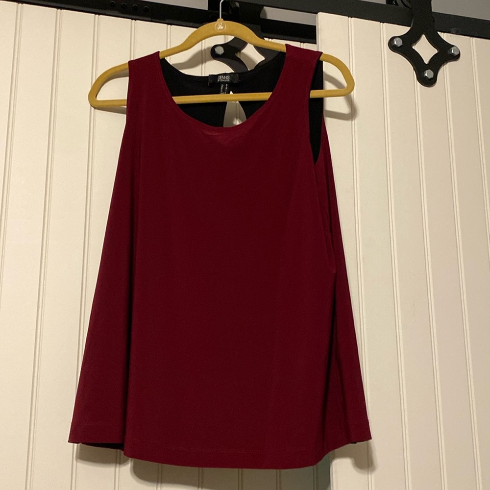 dennis basso Burgundy Sleeveless Tank Top
